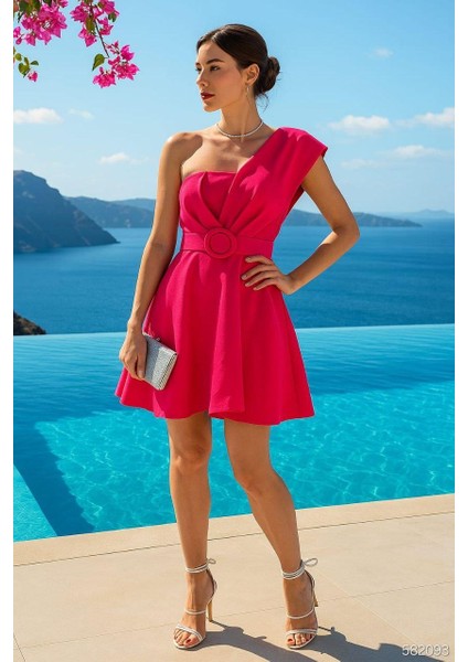 Esnek Dalgıç Kumaş Omuz Detay Tasarımlı Kemerli Mini Abiye Elbise 582093 Füşya