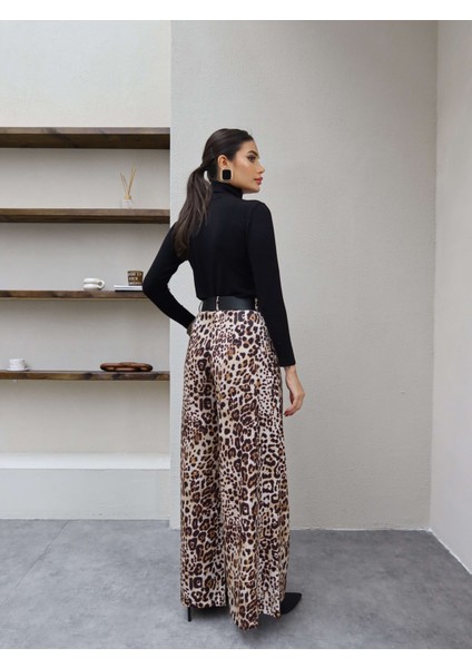 Gold Kemerli Leo Pantolon fırsatları