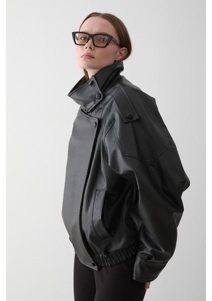 Siyah Dik Yaka Dokulu Deri Ceket - 509251 modelleri