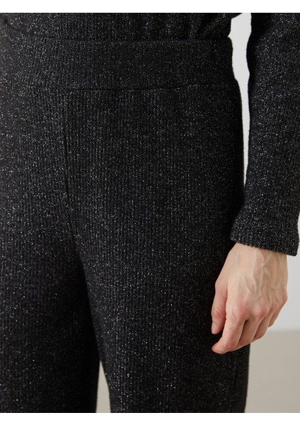 Yeni Sezon Beli Lastikli Parlak Görünümlü Kadın Pantolon modelleri