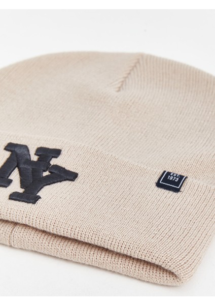 Yeni Sezon Yazı Nakışlı Erkek Bere modelleri