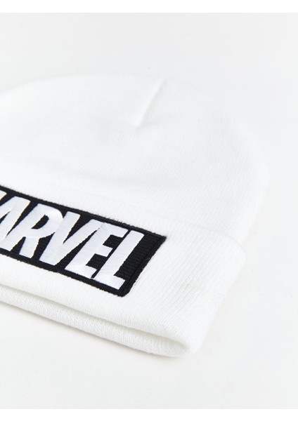 Yeni Sezon Marvel Nakışlı Erkek Bere fırsatları