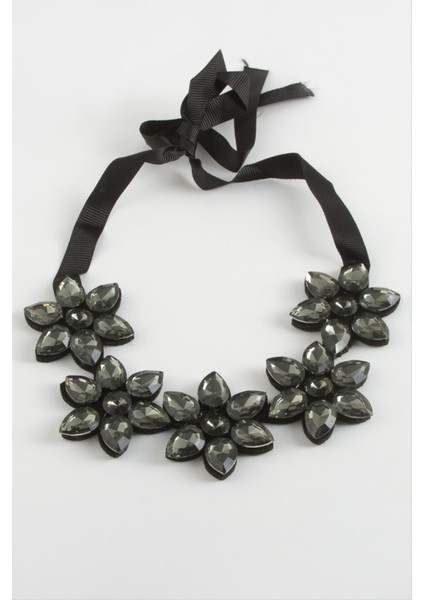 Ds-Derin Çiçek Taşlı Yaka Kolye-Antrasit fiyatları