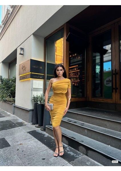 Tek Kol Detaylı Sandy Kumaş Elbise 583009 Sarı fiyatları