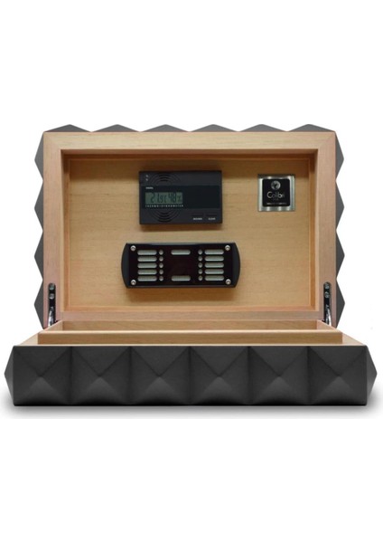 Quasar Çakmak Kesici Humidor Siyah Üçlü Puro Seti indirimleri