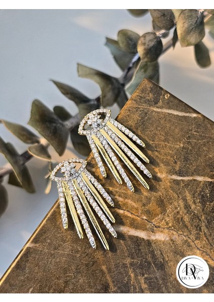 - Glow Earrings – Gold Kaplama Taşlı Göz Detaylı Kadın Küpe (KOD-330)