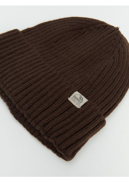 Yeni Sezon Etiket Nakışlı Erkek Bere fırsatları