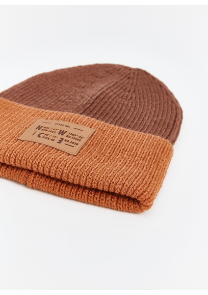 Yeni Sezon Etiket Nakışlı Erkek Bere modelleri