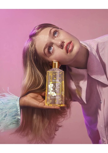 White Iris Hyaluronic Acid & Provitamin B5 Nemlendirici Yapraklı Duş Jeli 500 ml modelleri
