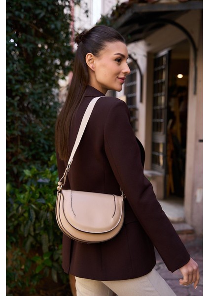 Vizon Kadın Kontrast Dikişli Çapraz Askılı El ve Omuz Çantası modelleri