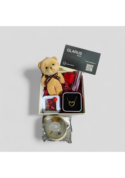 Sevdiklerinize Özel Hediye Kutusu 316L Çelik Kalp Kolye Peluş Anht. Galaksi Aydınlat. C. Parfüm Ş.