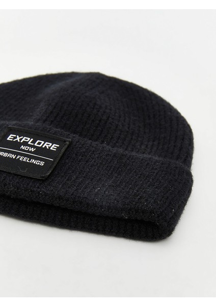 Yeni Sezon Etiket Nakışlı Erkek Bere modelleri