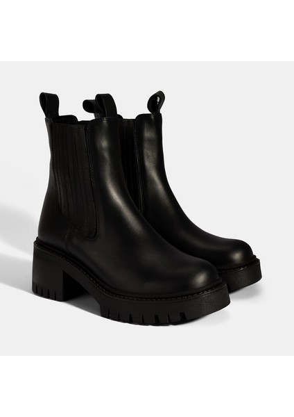 Kadın Siyah Lastikli Topuklu Deri Chelsea Bot