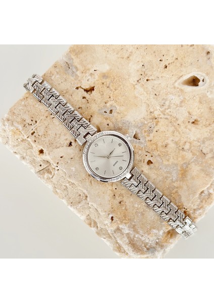 Tanyus Gri Beyaz Saat fiyatları