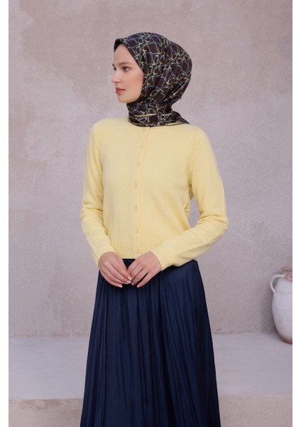 Geometrik Desen Ipek Twill Eşarp 4214D01 81 fiyatları