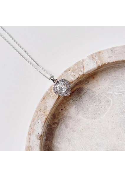 Petrified Love Çelik Kolye