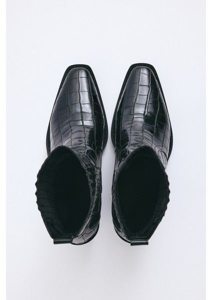 Bot 2503 - Küt Burun Bileği Lastikli Siyah Croc Kadın Bot modelleri