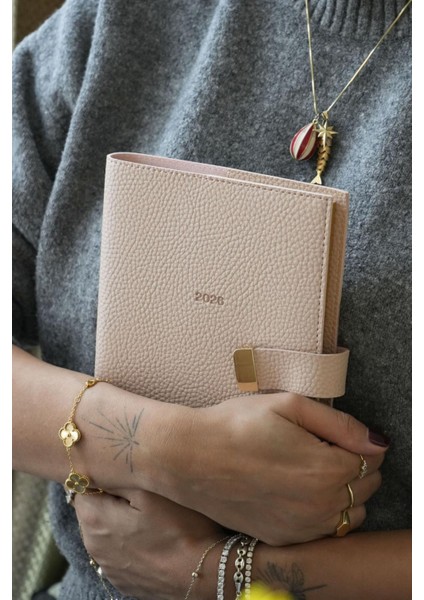 Exclusive 2026 Günlük Ajanda A5 (14x21cm) Ivory 80gr. İçi Değişebilir modelleri