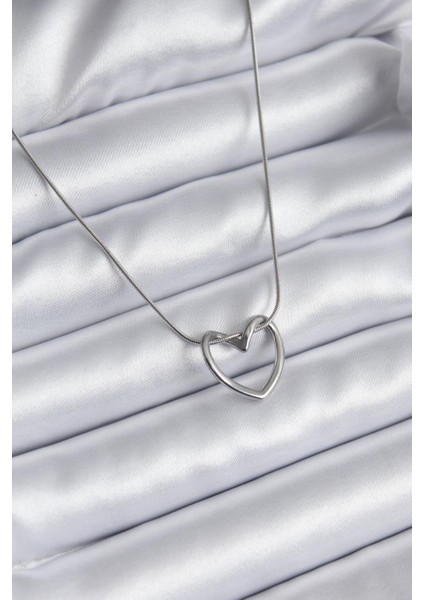 Sevdiklerinize Özel Hediye Kutusu 316L Çelik Kalp Kolye Yonca Aydınlatma Peluş Anahtarlık Parfün Ş. fiyatları