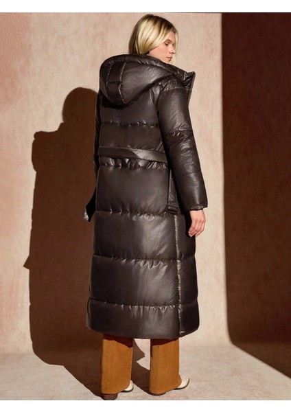 Kapşonlu Uzun Mont modelleri