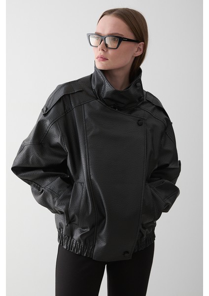 Siyah Dik Yaka Dokulu Deri Ceket - 509251