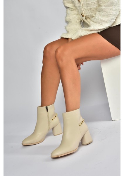 V848241409 Bej Kalın Topuklu Kadın Bot
