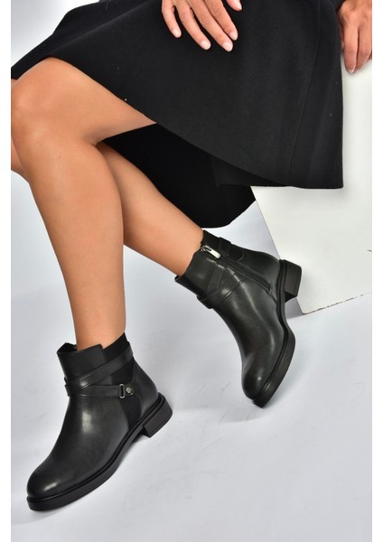 V973599009 Siyah Alçak Topuklu Kadın Bot fiyatları