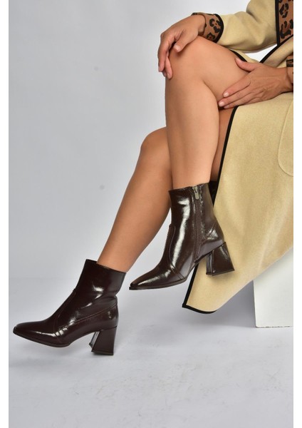 V848256460 Kahverengi Rustik Kalın Topuklu Kadın Ayakkabı fiyatları