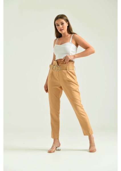 Kadın Pantolon Yüksel Bel Kemer Detay Havuç Pantolon Kahve - T016