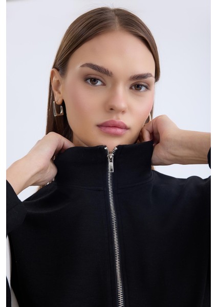 Önü Fermuarlı Uzun Kol Sweat