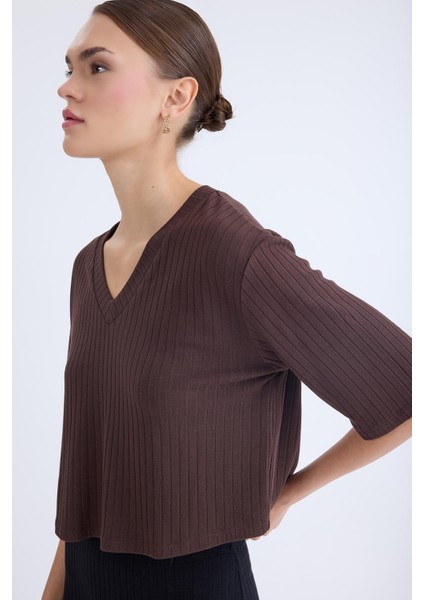 V Yaka Kısa Kol Bluz fırsatları