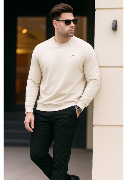 Erkek Bisiklet Yaka Göğüs Nakış Bol Krem Sweatshirt fırsatları