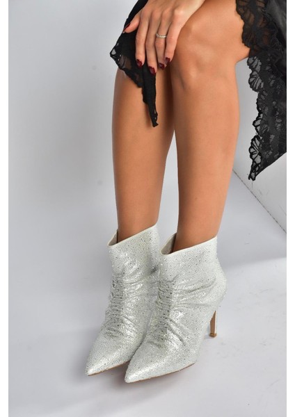 V572127214 Gümüş Sim Taşlı Ince Topuklu Abiye Bot modelleri