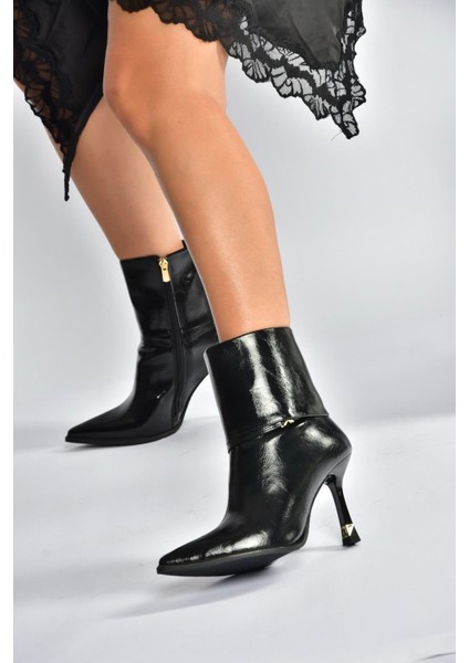 V820200760 Siyah Rustik Ince Topuklu Kadın Bot indirimleri