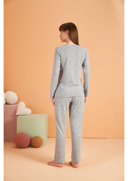 Kadın Gri Pijama Takımı 28015 fırsatları