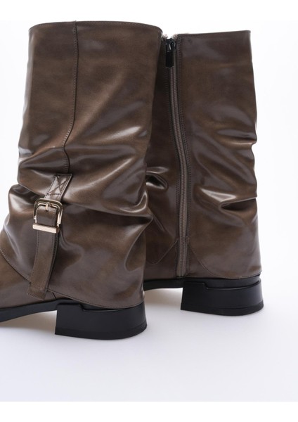 Kadın Deri Bot Körüklü Fermuarlı Platin Tokalı Vizon Vandira modelleri