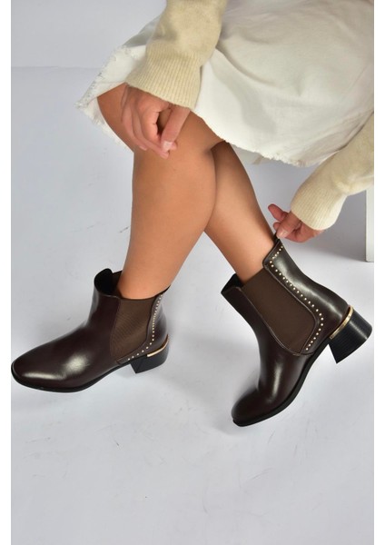 V518978209 Kahverengi Alçak Topuklu Kadın Bot