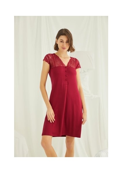 Monamise Kolu Omzu ve Yakası Dantelli Önü Düğmeli Gecelik indirimleri