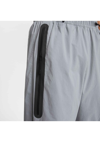 Sportswear Tech Oversized Woven Erkek Eşofman Altı HV6515-065 indirimleri