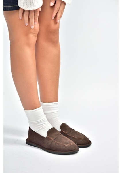 V846872102 Kahverengi Süet Günlük Kadın Ayakkabı modelleri