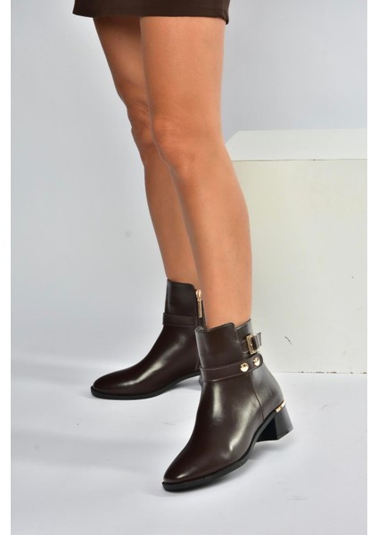 V518978109 Kahverengi Kalın Topuklu Kadın Bot modelleri