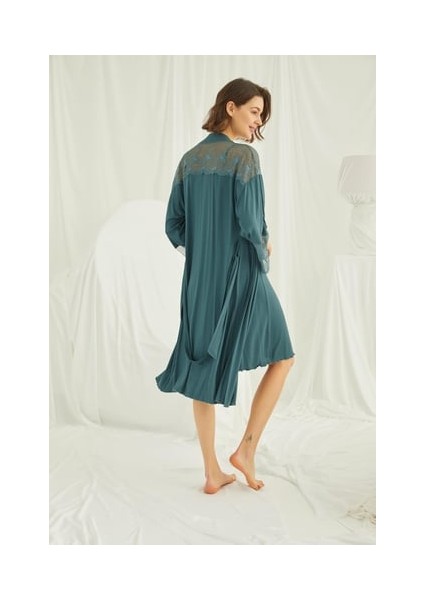 Monamise Dekolteli Yırtmaçlı Brode Dantelli Sabahlık Takımı fırsatları