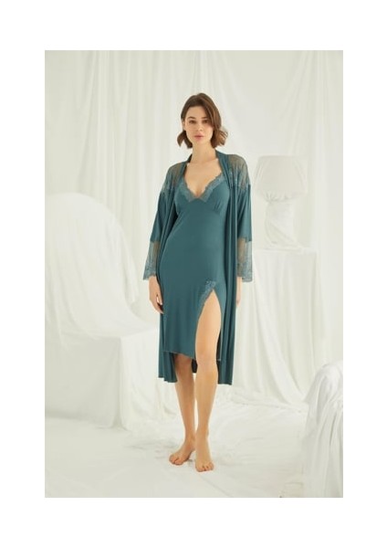 Monamise Dekolteli Yırtmaçlı Brode Dantelli Sabahlık Takımı