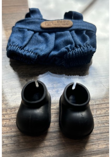 Labubu Kıyafeti ve Ayakkabısı (Bebek Dahil Değildir) fiyatları