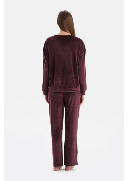 Bordo Bisiklet Yaka Uzun Kollu Kadife Tişört Pantolon Pijama Takımı fiyatları