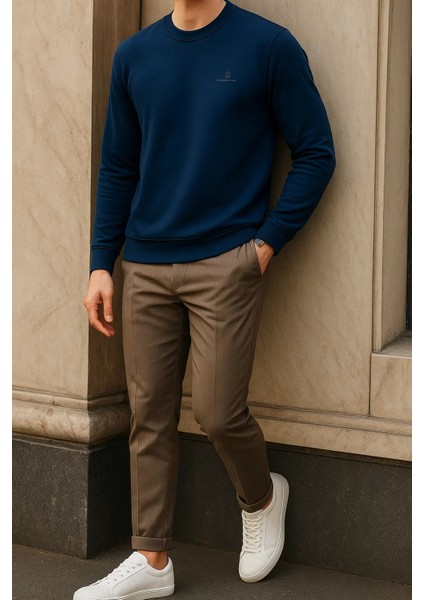 Erkek Comfort Fit Günlük Nakışlı Lacivert Sweatshirt