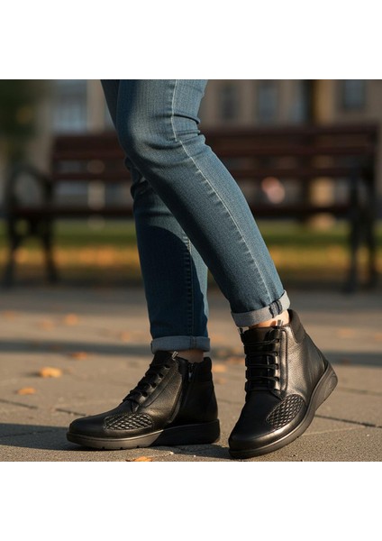 1454 Tam Ortopedik Siyah Hakiki Deri Kadın Bot Lastikli Fermuarlı Anne Kışlık Deri Bot
