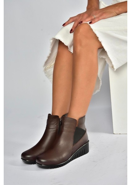 V324221103 Kahverengi Hakiki Deri Klasik Kadın Bot fiyatları