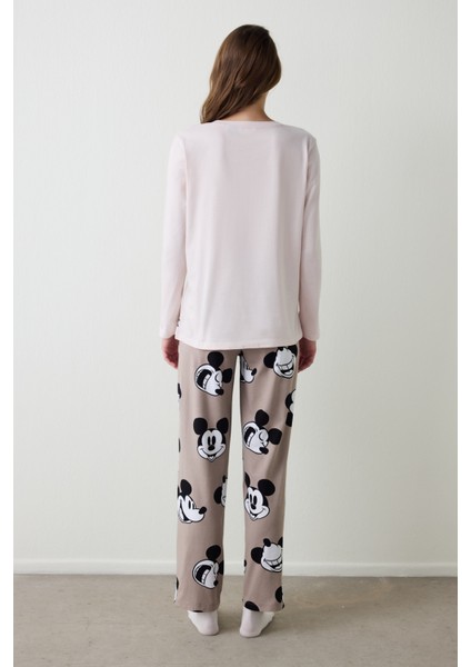 Bej Mickey Mouse Baskılı Bisiklet Yaka Pamuklu Uzun Kollu Pijama Takımı modelleri