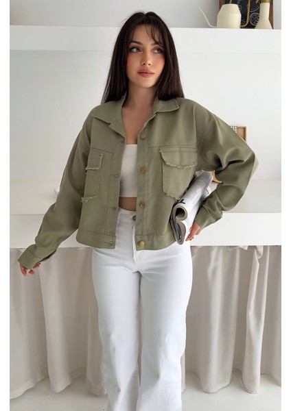 Yırtıklı Püskül Detaylı Gabardin Ceket fırsatları